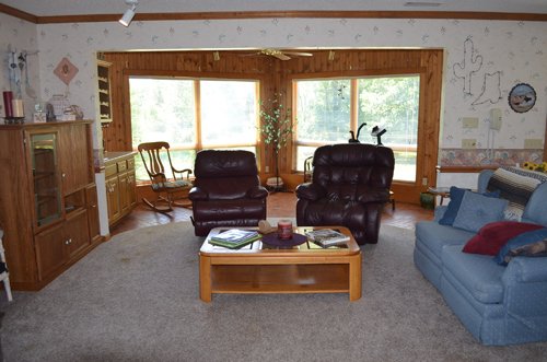 Property photo 45 - 21 Acre Modern Country Estate